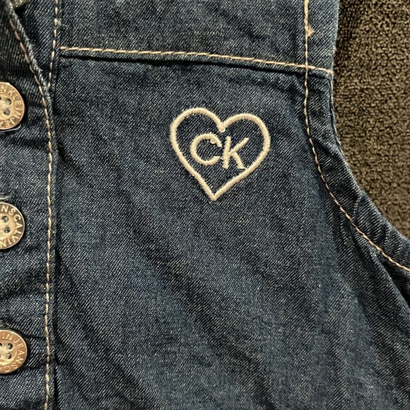 Calvin Klein Jeans kids overall dress with Calvin Klein logo on the skirt - Picture 3 of 7